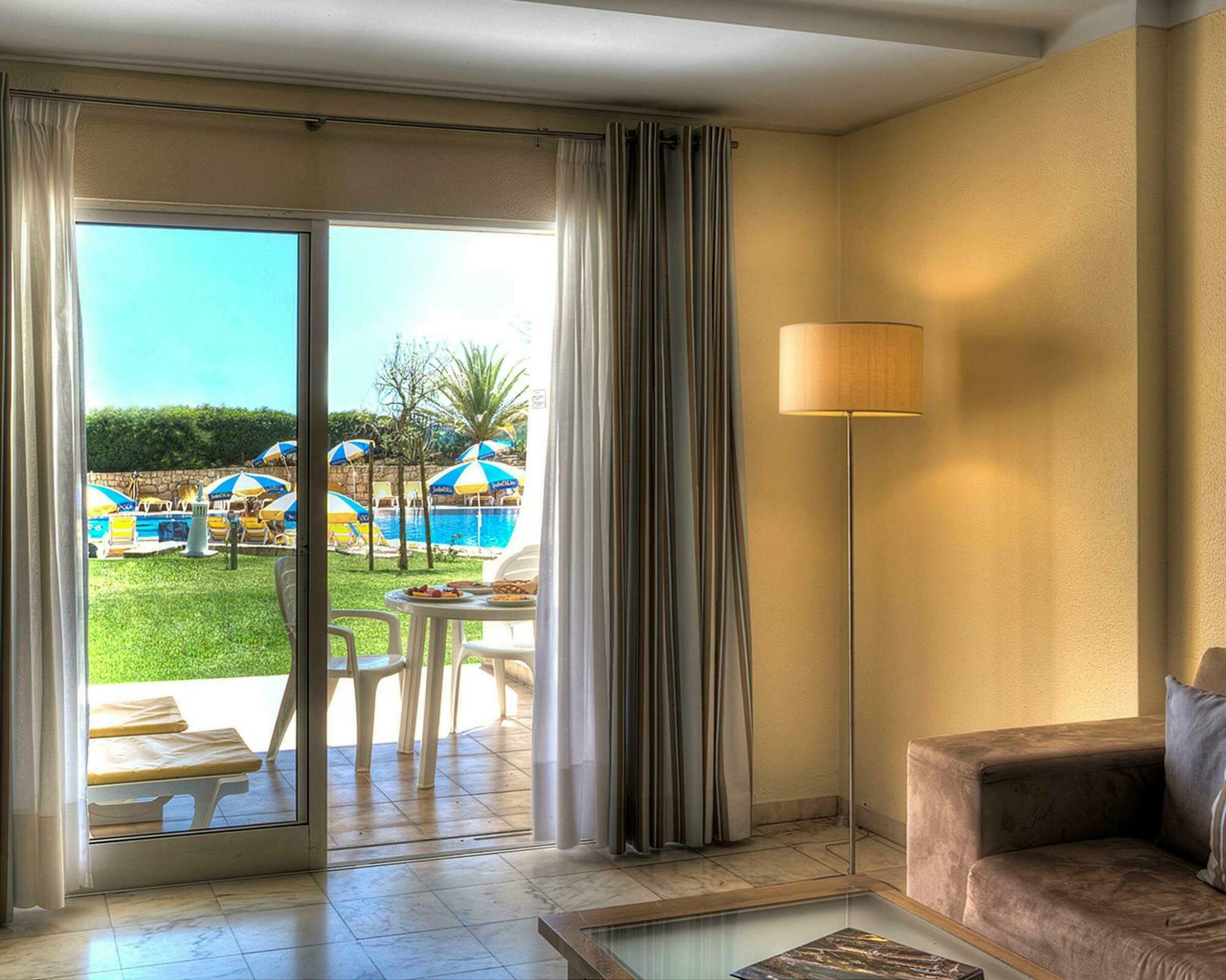 Jardim Do Vau Aparthotel ปอร์ติเมา ภายนอก รูปภาพ